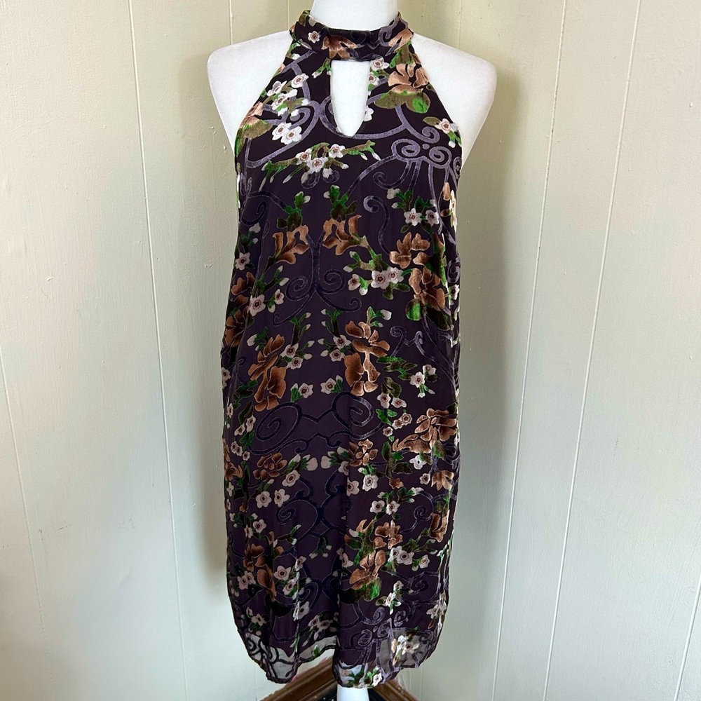 Carolina Belle Cocktail Dark Purple Floral Velvet Sleeveless Knee Dress Size 8.